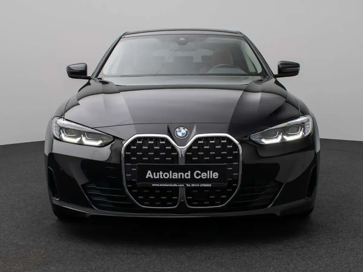 Gebraucht BMW 420 Sport Line 190 PS (139 kW) 2023 Schwarz 2668 Coupé