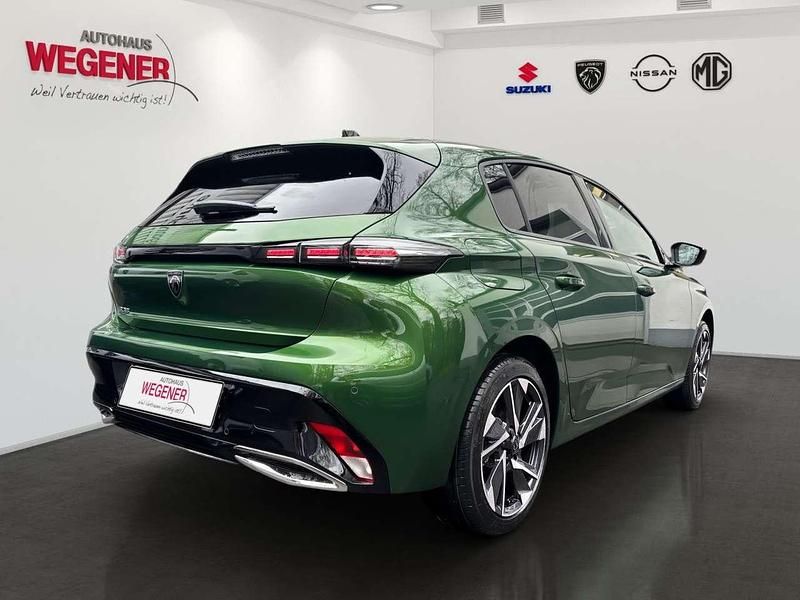 Gebraucht Peugeot 308 Allure 145 PS (106 kW) 2025 Olivine grün met. Limousine