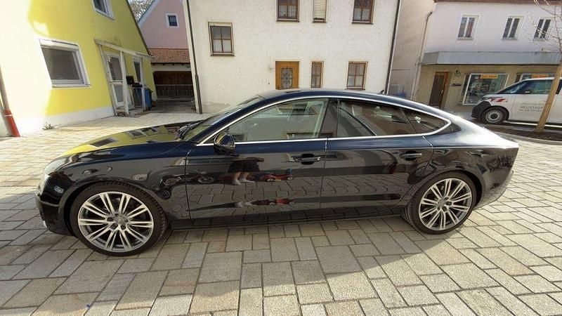 Gebraucht Audi A7 Ambiente 245 PS (180 kW) 2011 Schwarz Kleinwagen
