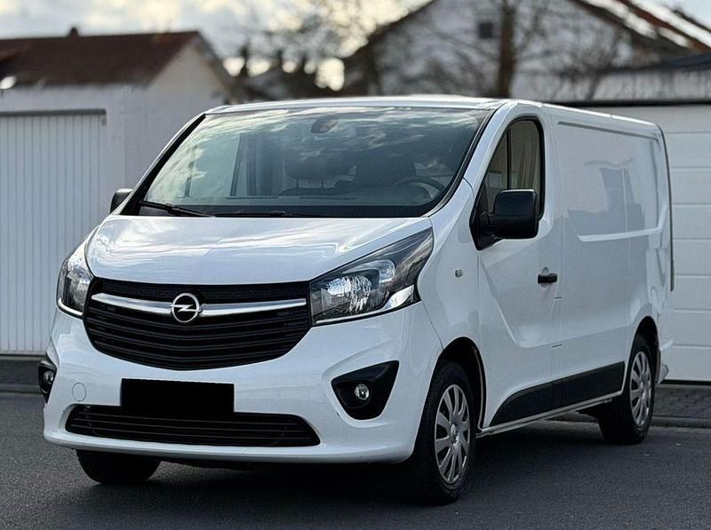 Gebraucht Opel Vivaro 125 PS (91 kW) 2018 Weiß Van / Kleinbus