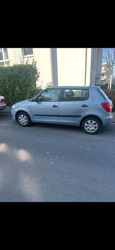 Gebraucht Skoda Fabia Cool Edition 60 PS (44 kW) 2010 Blau Kleinwagen