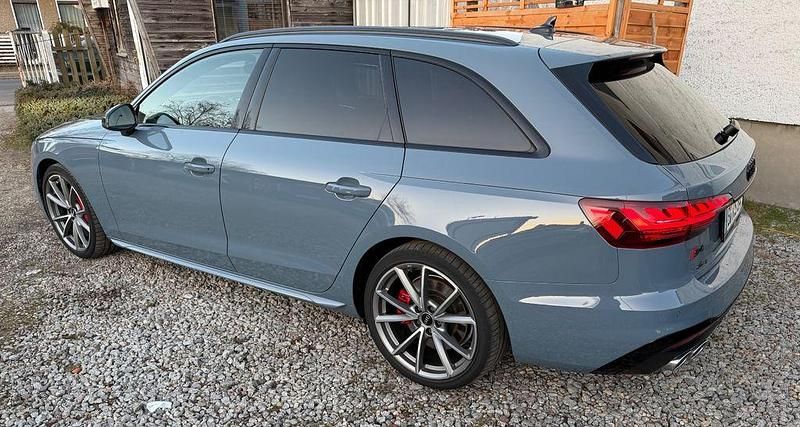 Gebraucht Audi S4 Sport 341 PS (250 kW) 2022 Grau Kombi