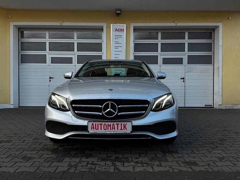 Second-hand Mercedes E200 197 CP (144 kW) 2019 Argintiu Berlinǎ