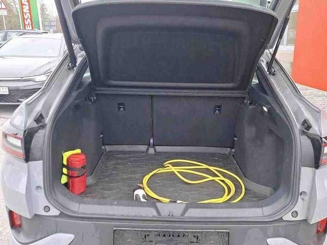 Gebraucht VW ID.5 Pro Performance 150 kW (204 PS) 2023 Mondsteingrau schwarz (metallic) SUV