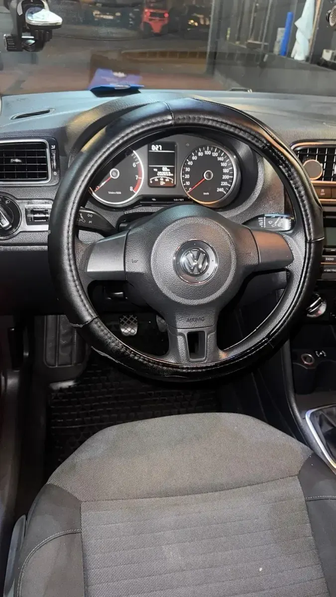 Gebraucht VW Polo 105 PS (77 kW) 2010 Rot Kleinwagen