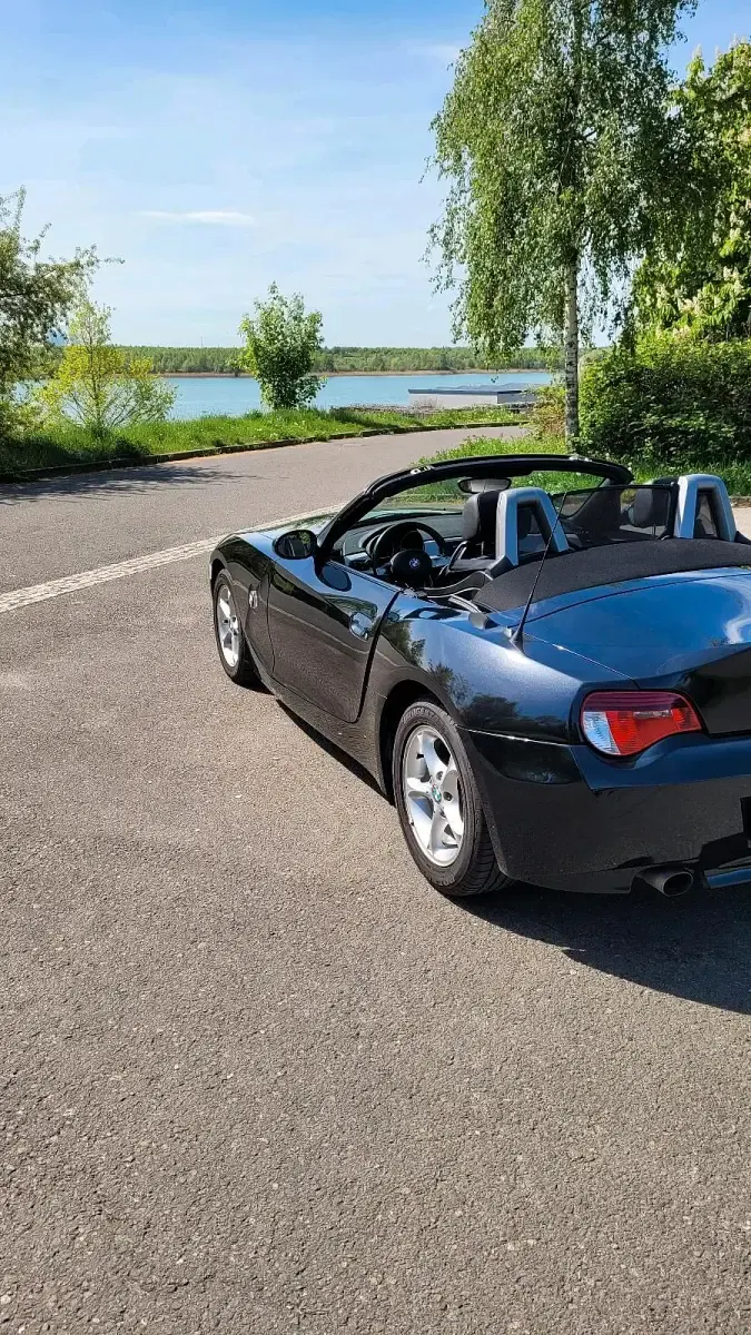 Gebraucht BMW Z4 150 PS (110 kW) 2006 Schwarz Cabrio