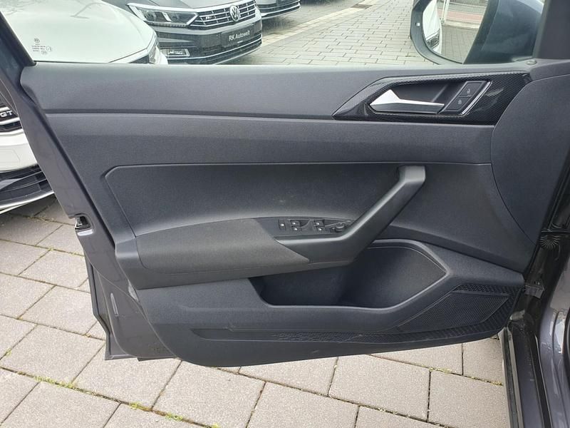 Gebraucht VW Taigo Life 110 PS (80 kW) 2022 Grau SUV