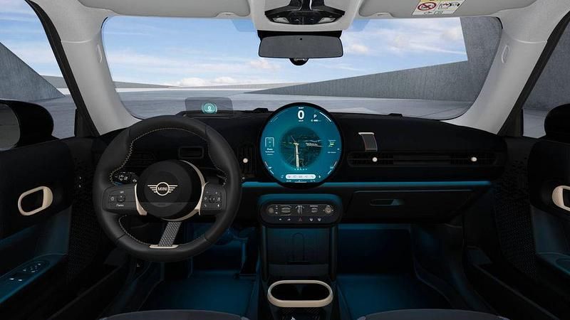 Gebraucht Mini Cooper Classic 156 PS (114 kW) 2024 Silber Kleinwagen