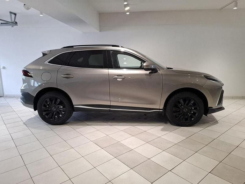 Neu DFSK Forthing 5 177 PS (130 kW) 2025 Weiß SUV