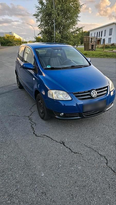 Usata VW Fox 55 CV (40 kW) 2006 Blu Utilitaria