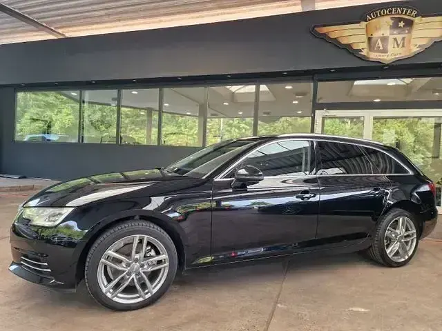 Gebraucht Audi A4 Sport 190 PS (139 kW) 2018 Schwarz Kombi