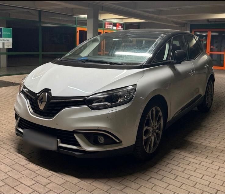 Weiß Gebraucht 2017 Renault Scénic IV Van / Kleinbus | 10.000 € (Guter Preis) - Bild 1/4