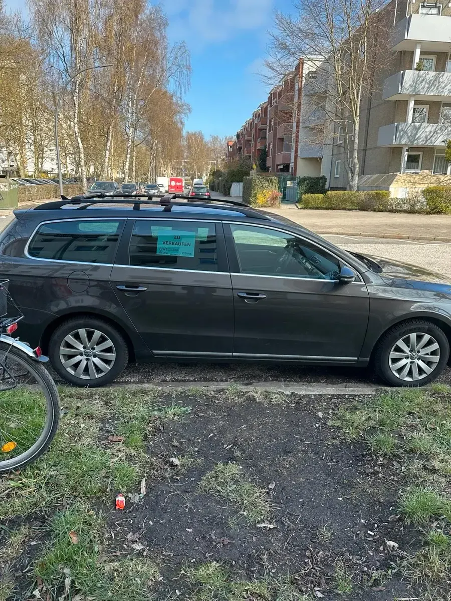 Gebraucht VW Passat 122 PS (89 kW) 2014 Braun Kombi