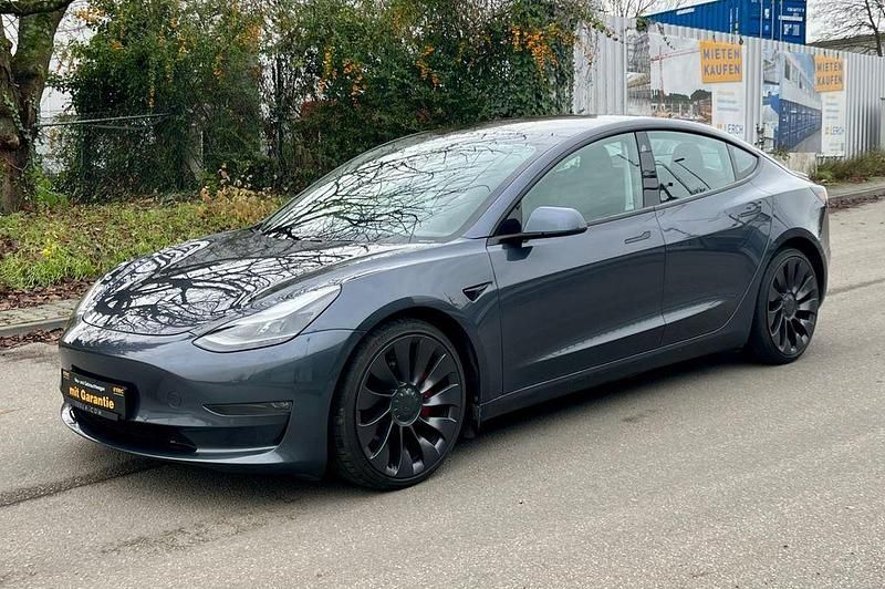 Grau Gebraucht 2020 Tesla Model 3 Performance Limousine | 23.990 € (Fairer Preis) - Bild 1/4