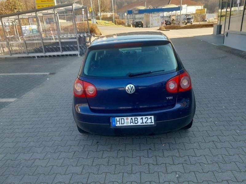 Gebraucht VW Golf IV Trendline 90 PS (66 kW) 2004 Blau Limousine