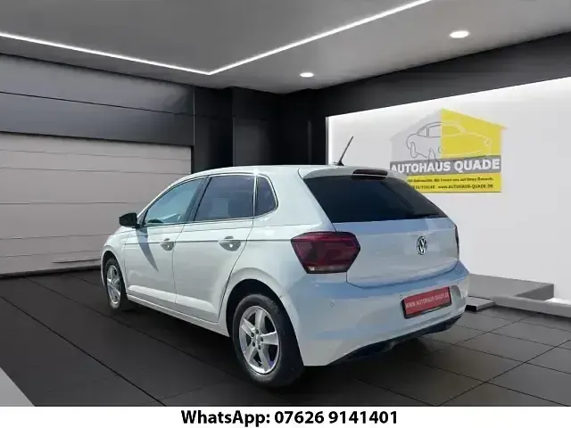 Gebraucht VW Polo Comfortline 75 PS (55 kW) 2018 Weiss Kleinwagen