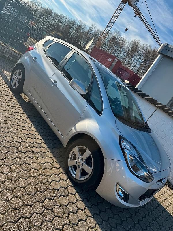 Gebraucht Hyundai ix20 2014 Silber Kleinwagen