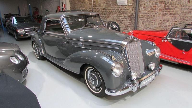Gebraucht Mercedes 220 85 PS (62 kW) 1955 Grau Coupé