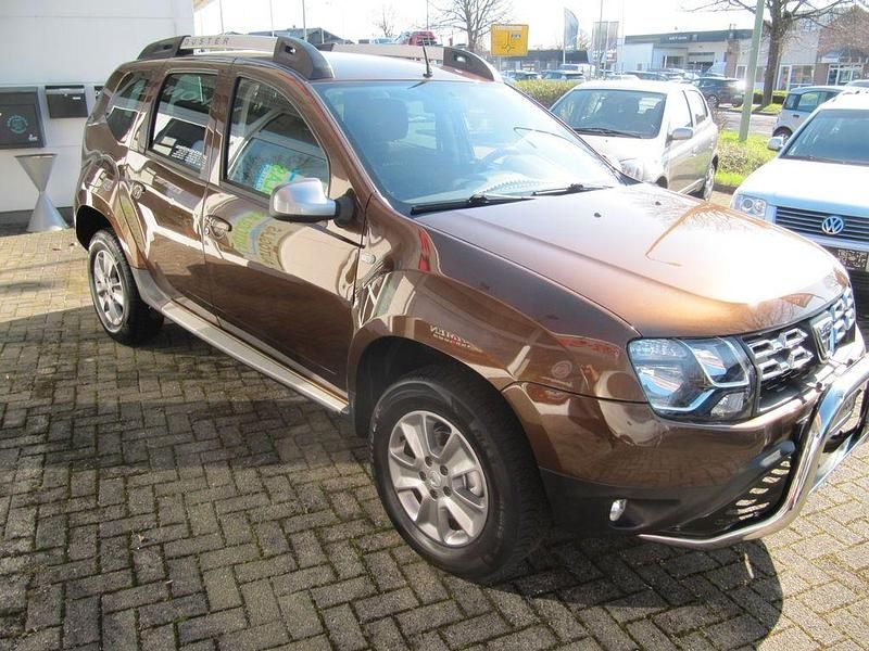 Gebraucht Dacia Duster 105 PS (77 kW) 2014 Braun SUV