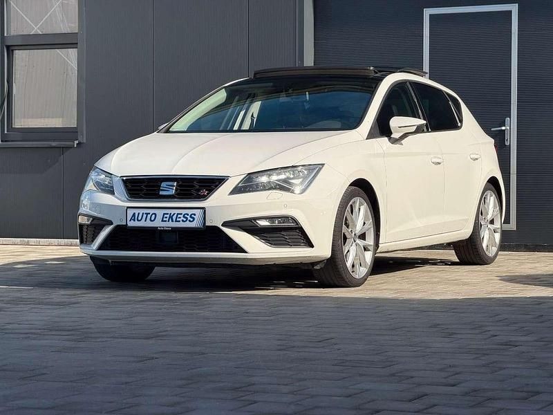 Weiß Gebraucht 2017 Seat Leon FR Coupé | 12.990 € (Fairer Preis) - Bild 1/4