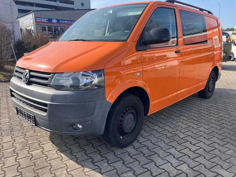 Gebraucht VW Transporter 102 PS (75 kW) 2010 Orange Van