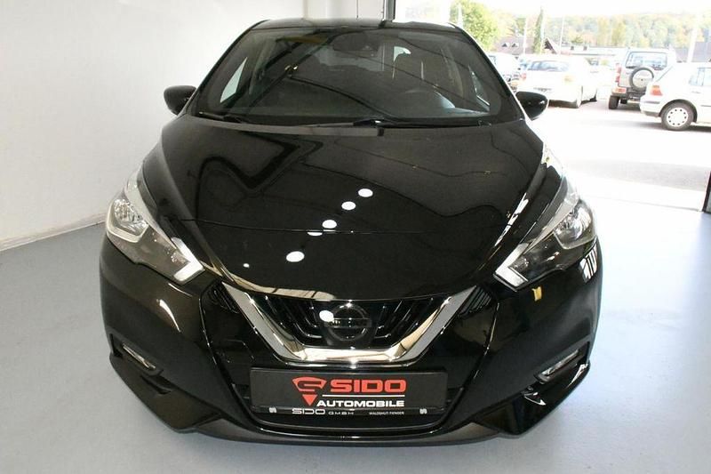 Gebraucht Nissan Micra Tekna 90 PS (66 kW) 2018 Schwarz Kleinwagen