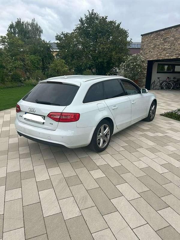 Gebraucht Audi A4 Ambiente 120 PS (88 kW) 2014 Kombi