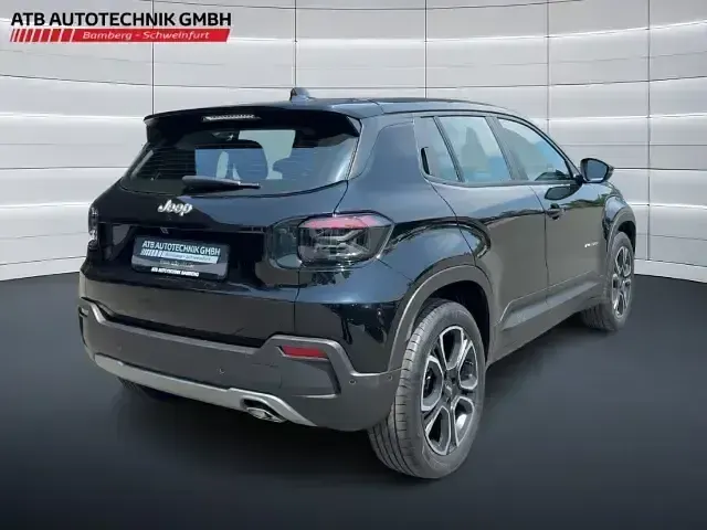 Gebraucht Jeep Avenger Altitude 101 PS (74 kW) 2024 Schwarz SUV