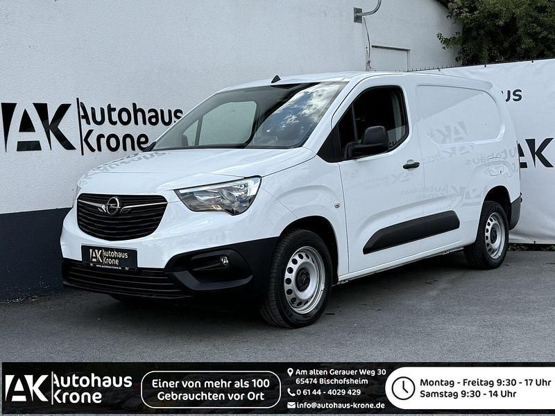 Weiß Gebraucht 2022 Opel Combo Edition Van / Kleinbus | 15.989 € (Fairer Preis) - Bild 1/4