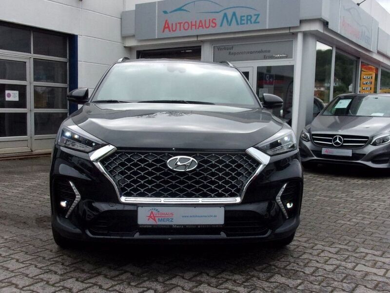 Schwarz Gebraucht 2019 Hyundai Tucson N Line SUV | 23.450 € (Etwas zu teuer) - Bild 1/4