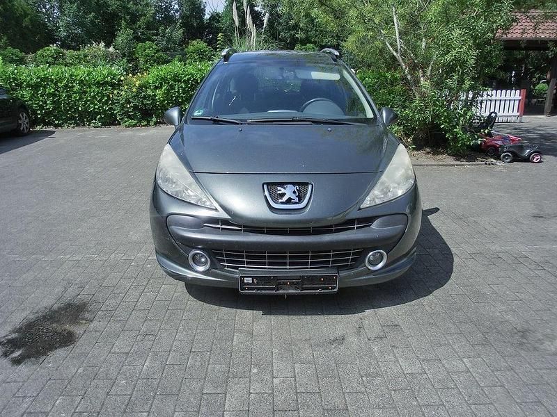 Grau Gebraucht 2008 Peugeot 207 Filou Kombi | 690 € (Guter Preis) - Bild 1/4