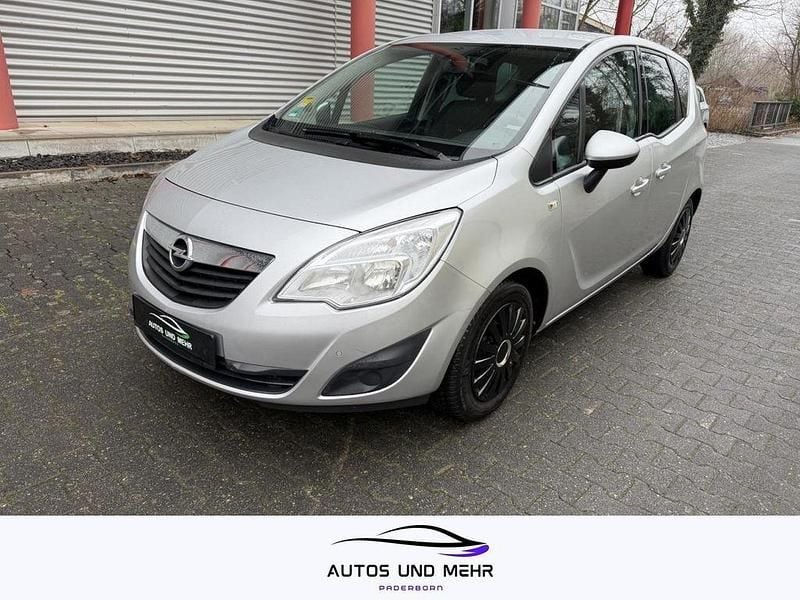 Silber Gebraucht 2011 Opel Meriva Edition Van / Kleinbus | 4.499 € (Superpreis) - Bild 1/4