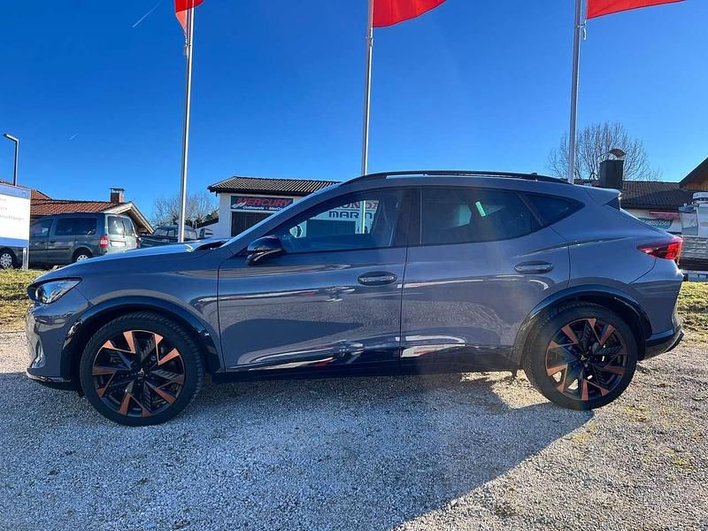 Neu Cupra Formentor VZ 333 PS (244 kW) 2025 Graphengrau SUV
