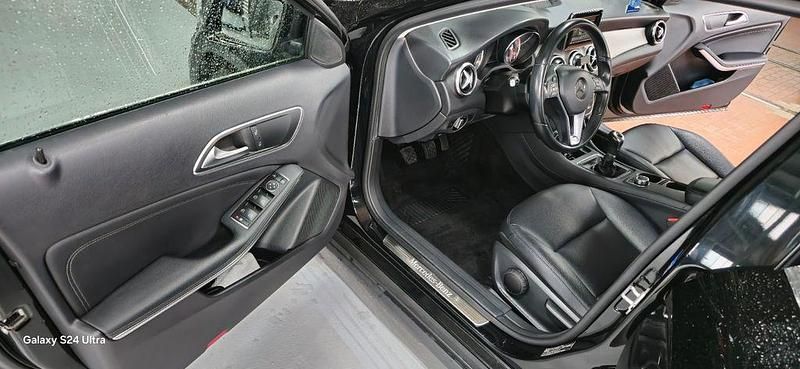 Gebraucht Mercedes GLA200 Style 156 PS (114 kW) 2014 Schwarz SUV