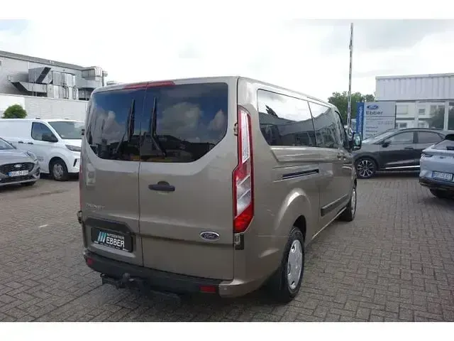 Occasion Ford Transit Custom Trend 131 ch (96 kW) 2023 Argent Break
