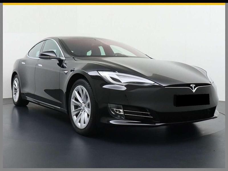 Schwarz Gebraucht 2017 Tesla Model S Limousine | 27.200 € (Etwas zu teuer) - Bild 1/4
