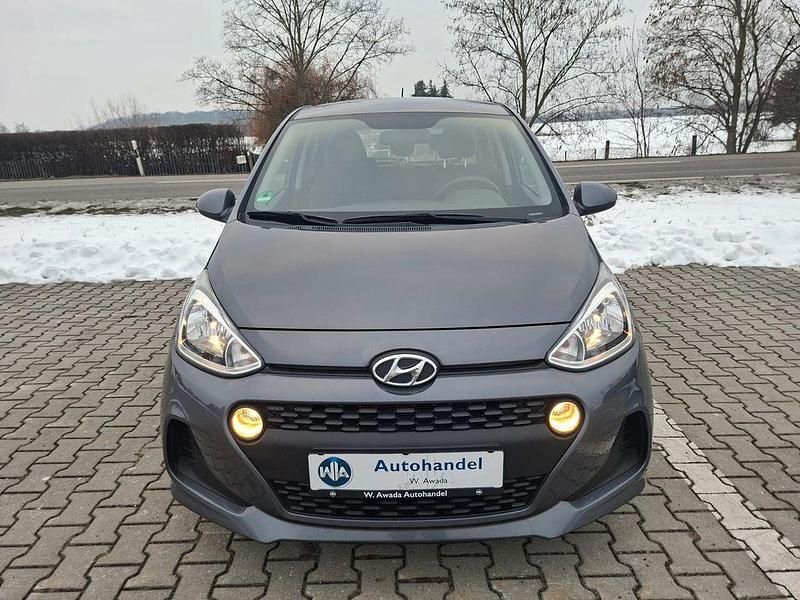 Gebraucht Hyundai i10 Classic 67 PS (49 kW) 2017 Kleinwagen