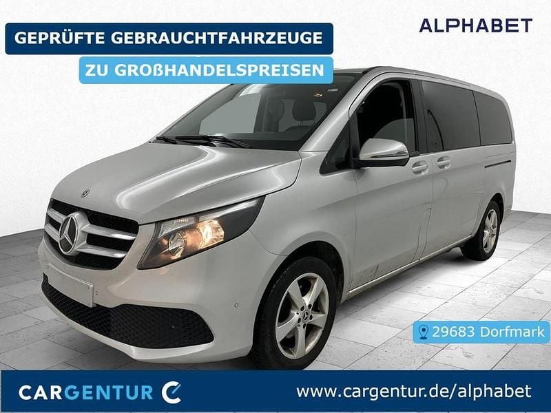 Gebraucht Mercedes V220 163 PS (119 kW) 2022 Brillantsilber Van / Kleinbus