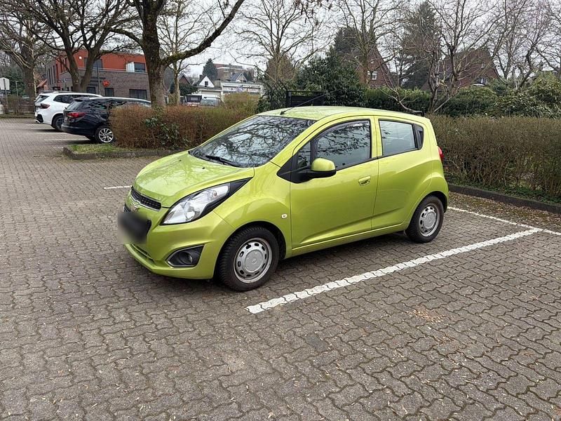 Gebraucht Chevrolet Spark 68 PS (50 kW) 2013 Grün Kleinwagen
