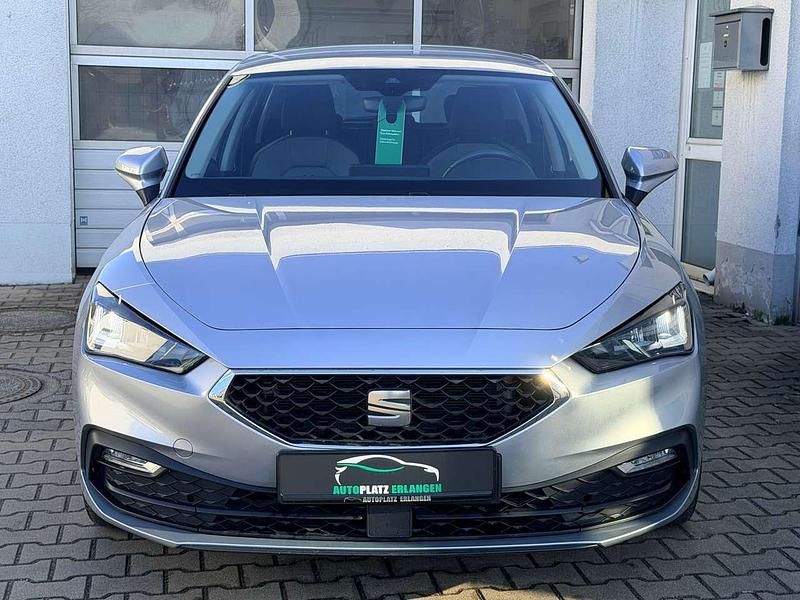 Gebraucht Seat Leon Style 150 PS (110 kW) 2022 Florett(urban)silver Limousine