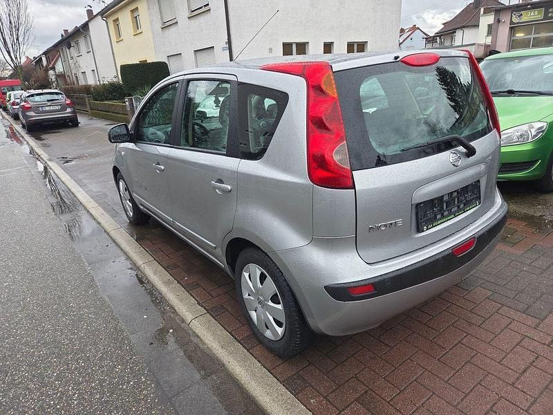 Gebraucht Nissan Note Acenta 110 PS (80 kW) 2007 Silber Kleinwagen