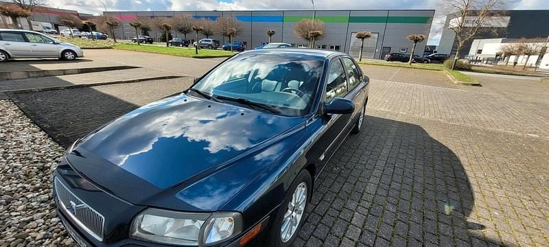 Blau Gebraucht 2002 Volvo S80 Limousine | 5.500 € - Bild 1/4