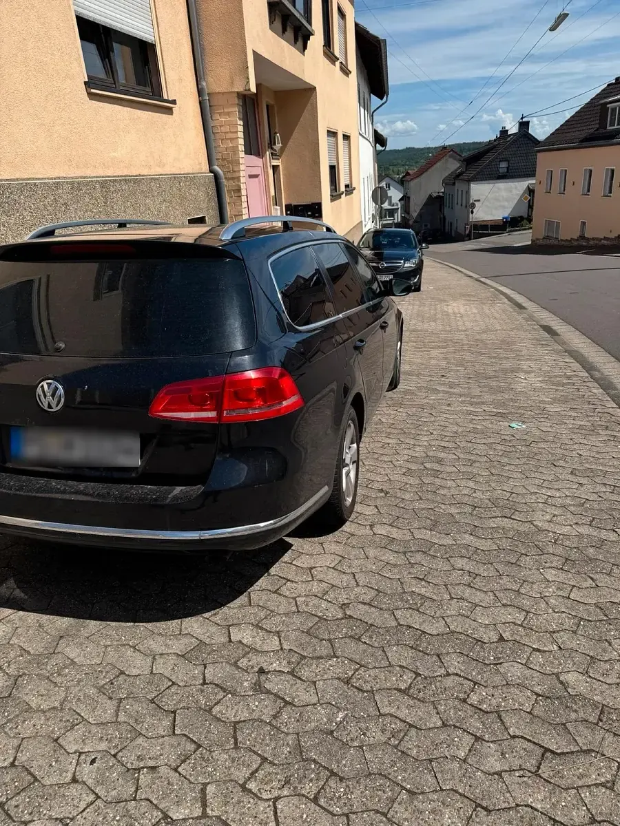 Gebraucht VW Passat 170 PS (125 kW) 2011 Schwarz Kombi