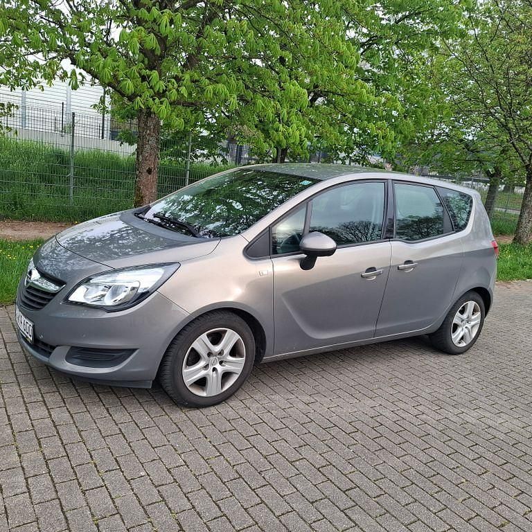 Gebraucht Opel Meriva Edition 120 PS (88 kW) 2014 Van / Kleinbus