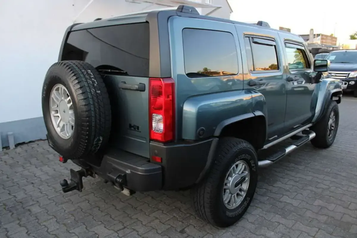 Gebraucht Hummer H3 223 PS (164 kW) 2006 Slate blue met. (metallic) SUV