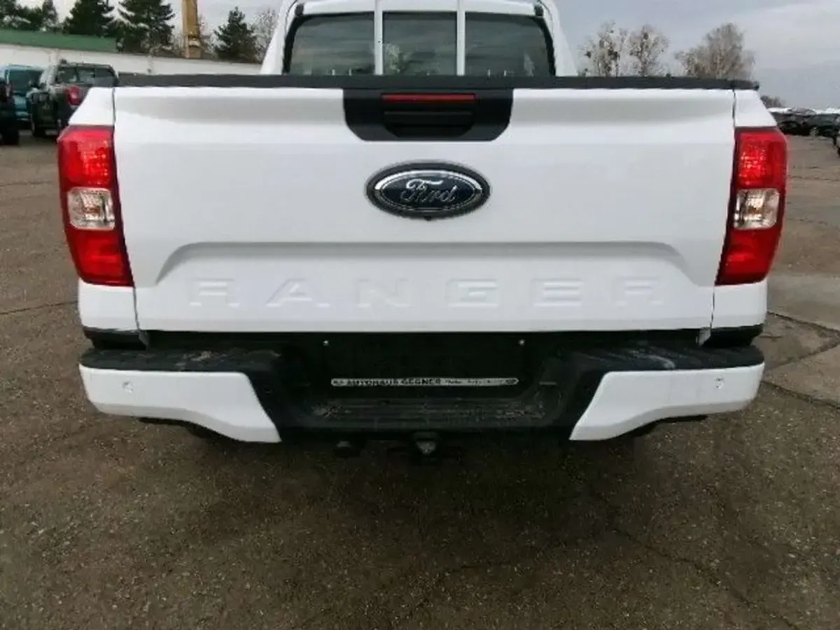 Neu Ford Ranger XLT 170 PS (125 kW) 2026 Weiß Pickup