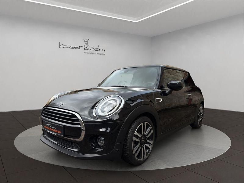 Gebraucht Mini Cooper 136 PS (100 kW) 2019 Schwarz Kleinwagen