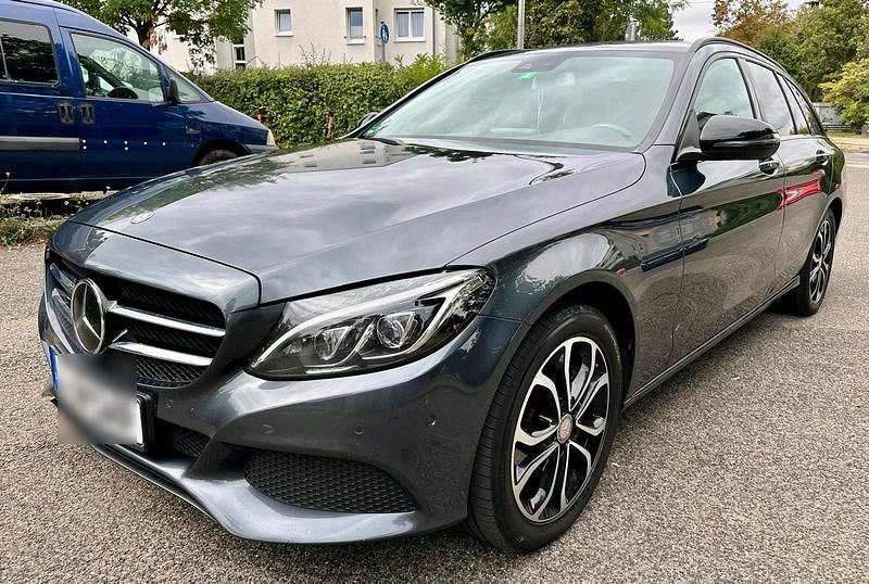 Grau Gebraucht 2015 Mercedes C220 Kombi | 10.700 € (Fairer Preis) - Bild 1/4