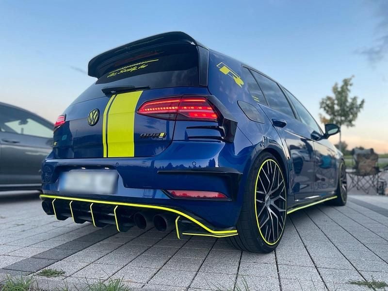 Gebraucht VW Golf VII R 310 PS (228 kW) 2018 Blau Kleinwagen