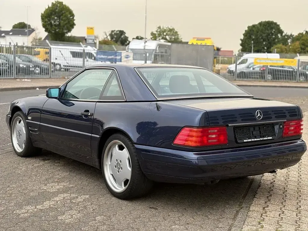 Gebraucht Mercedes SL320 231 PS (169 kW) 1998 Blau Cabrio